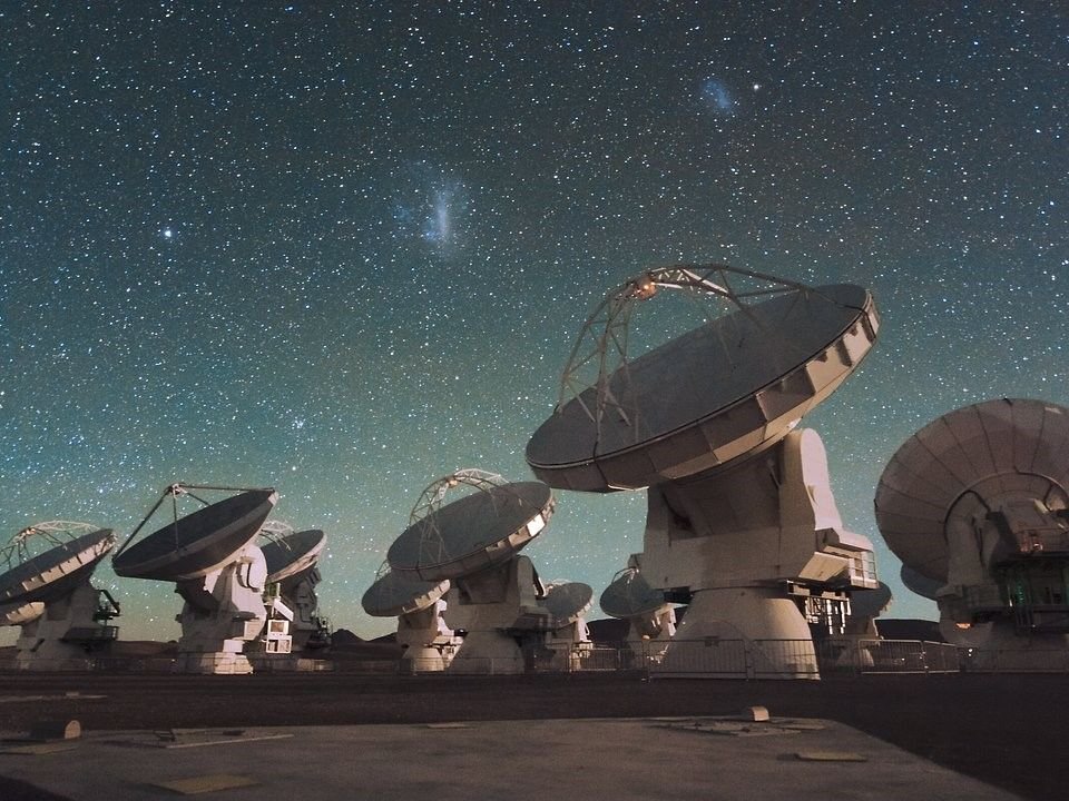Atacama Large Millimeter/submillimeter Array (ALMA) Atacama Large Millimeter/submillimeter Array (ALMA)