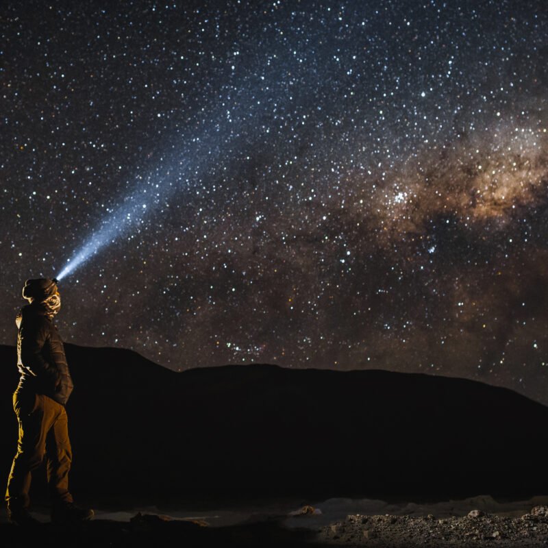 ¿Protegerá Chile sus Cielos Estrellados? Nobel de Física Pide Urgencia ¿Protegerá Chile sus Cielos Estrellados? Nobel de Física Pide Urgencia