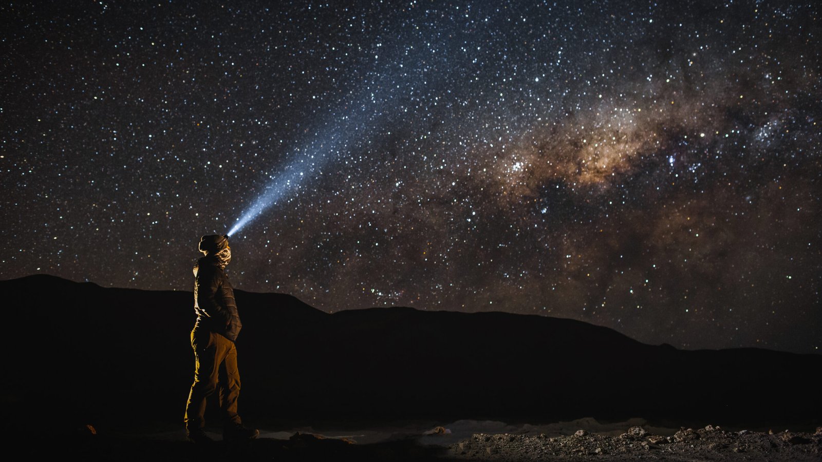 ¿Protegerá Chile sus Cielos Estrellados? Nobel de Física Pide Urgencia ¿Protegerá Chile sus Cielos Estrellados? Nobel de Física Pide Urgencia